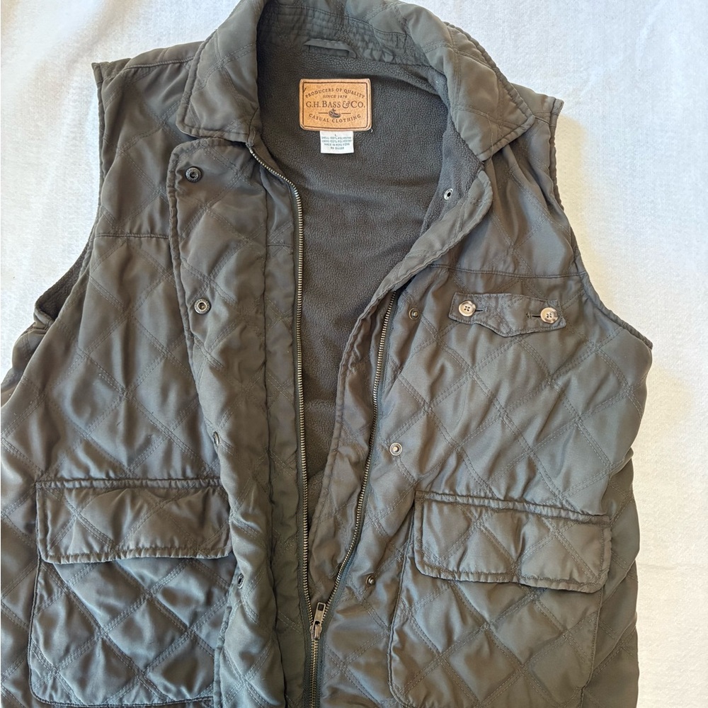 G.H. Bass & Co. Quilted Green Vest | Men’s Large | Fleece Lined